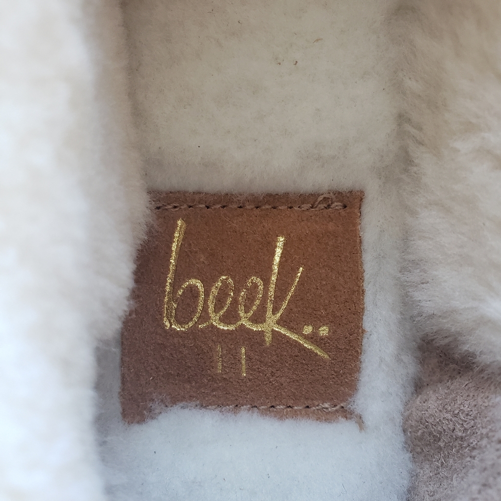 BEEK Penguin Genuine Shearling Bootie Sz11 - Picture 7 of 12